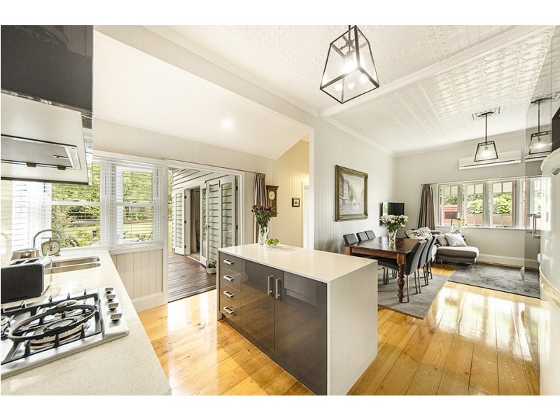 102a Mackenzie Street, East Toowoomba QLD 4350