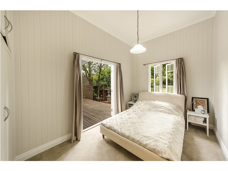 102a Mackenzie Street, East Toowoomba QLD 4350
