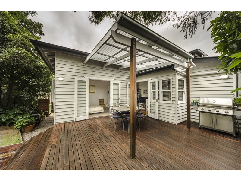 102a Mackenzie Street, East Toowoomba QLD 4350