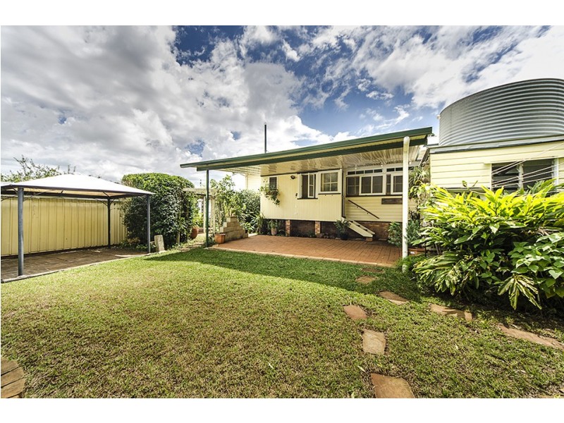 8 Cedar Street, East Toowoomba QLD 4350
