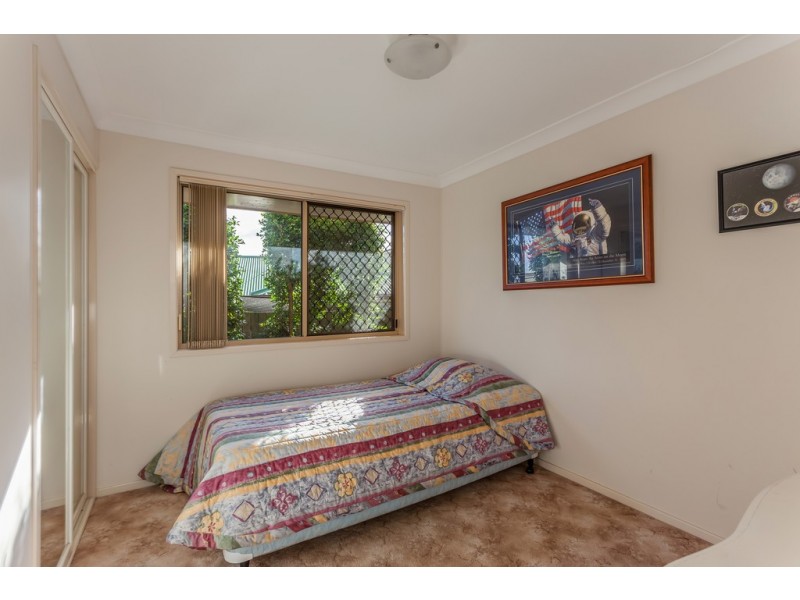 4 Osborne Court, Kearneys Spring QLD 4350