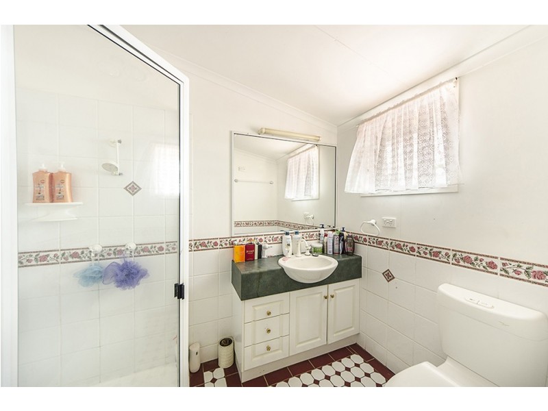 6 Ivory Street, North Toowoomba QLD 4350