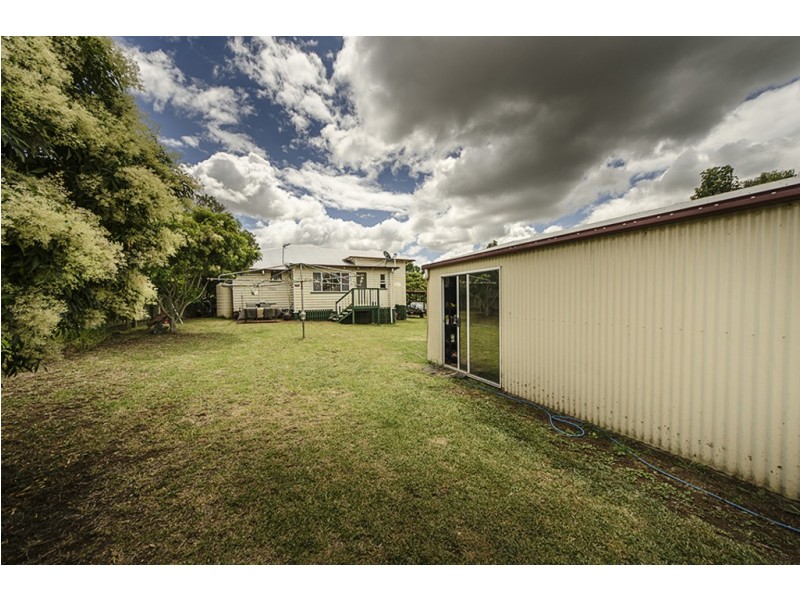 6 Ivory Street, North Toowoomba QLD 4350