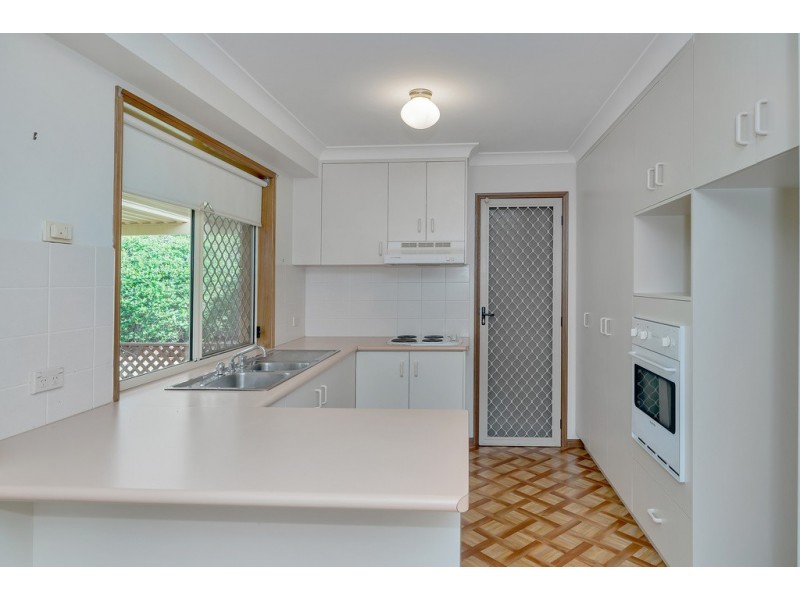 98 Kearney Street, Kearneys Spring QLD 4350