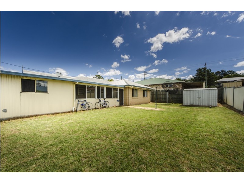 13 Bunya Street, Kearneys Spring QLD 4350