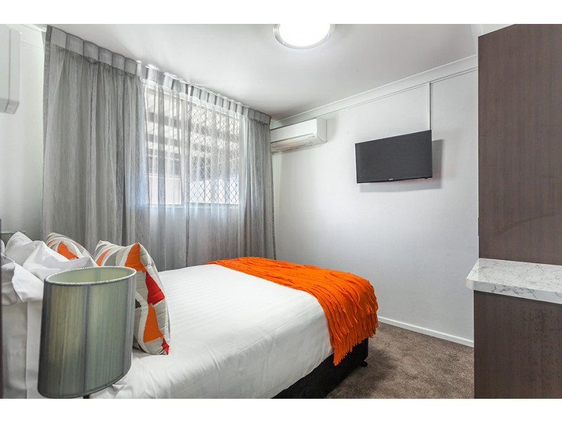 725 Ruthven Street, South Toowoomba QLD 4350