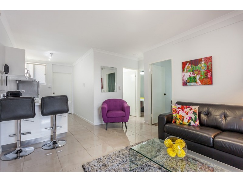 725 Ruthven Street, South Toowoomba QLD 4350