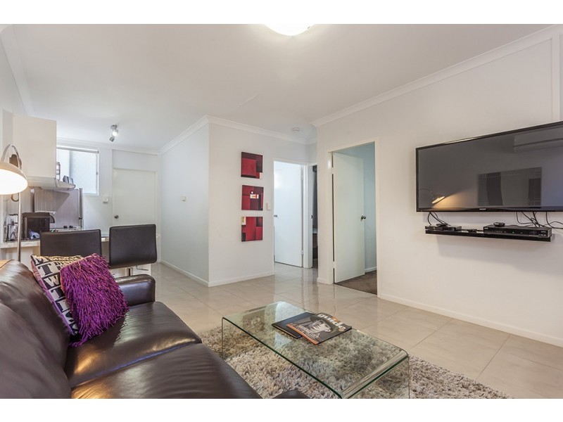 725 Ruthven Street, South Toowoomba QLD 4350