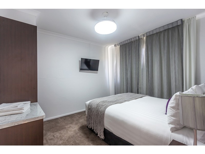 725 Ruthven Street, South Toowoomba QLD 4350