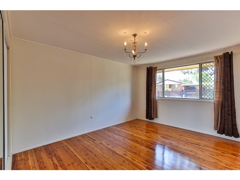 1 Farr Street, Kearneys Spring QLD 4350