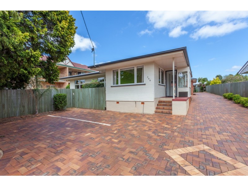 1/349 West Street, Harristown QLD 4350