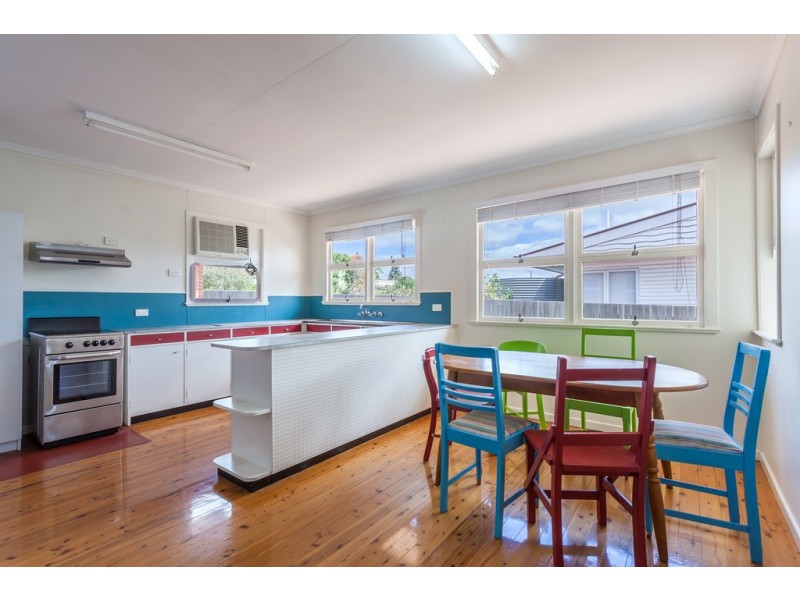 1/349 West Street, Harristown QLD 4350