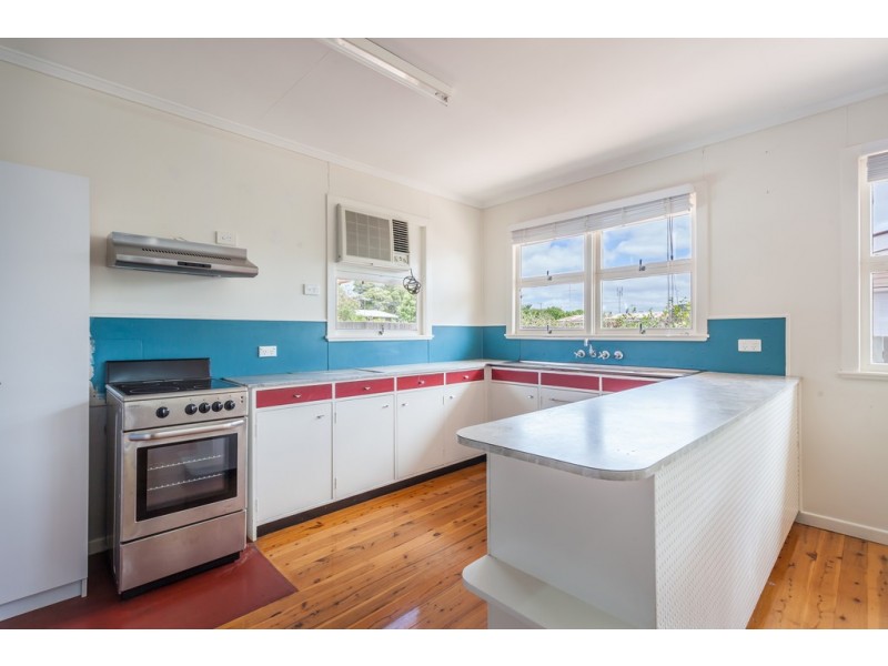 1/349 West Street, Harristown QLD 4350