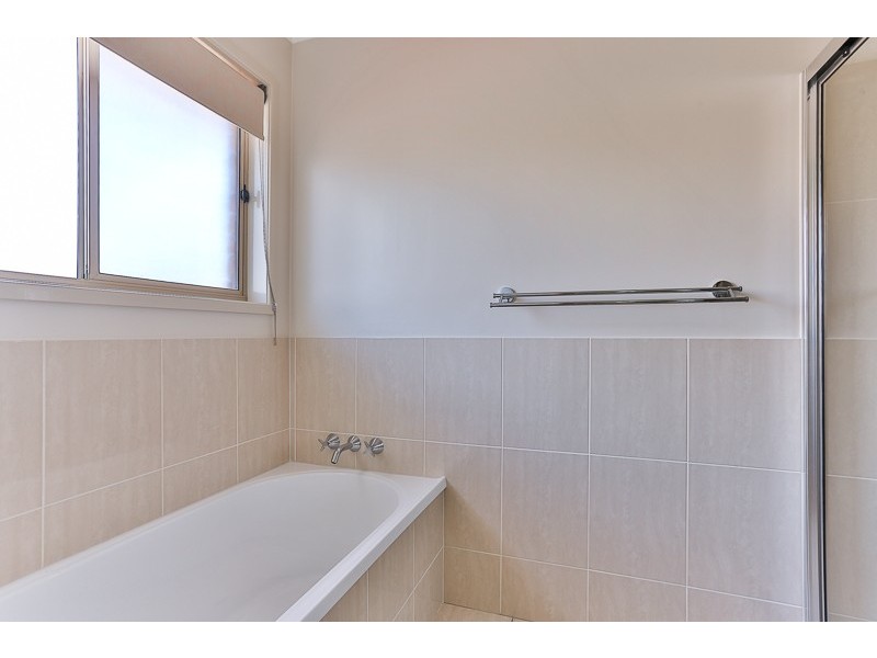21 Bamboo Court, Darling Heights QLD 4350