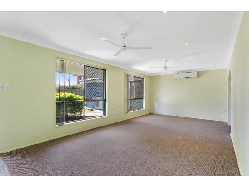 1 Fysh Court, Wilsonton QLD 4350