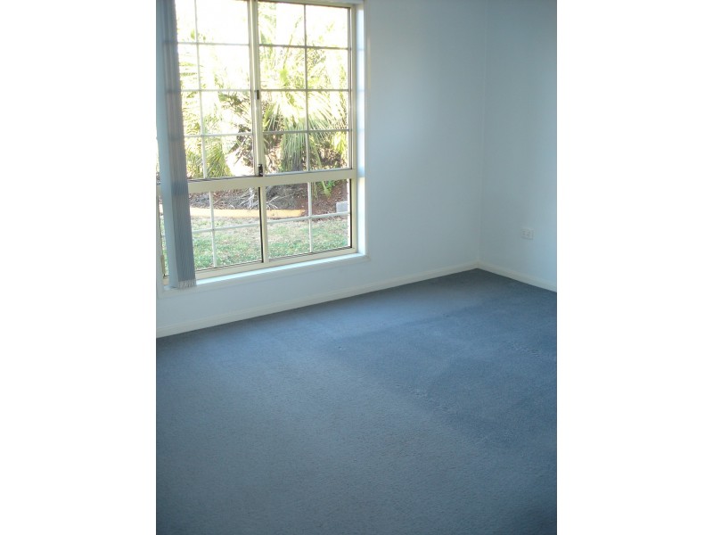 541 Hume Street, Kearneys Spring QLD 4350