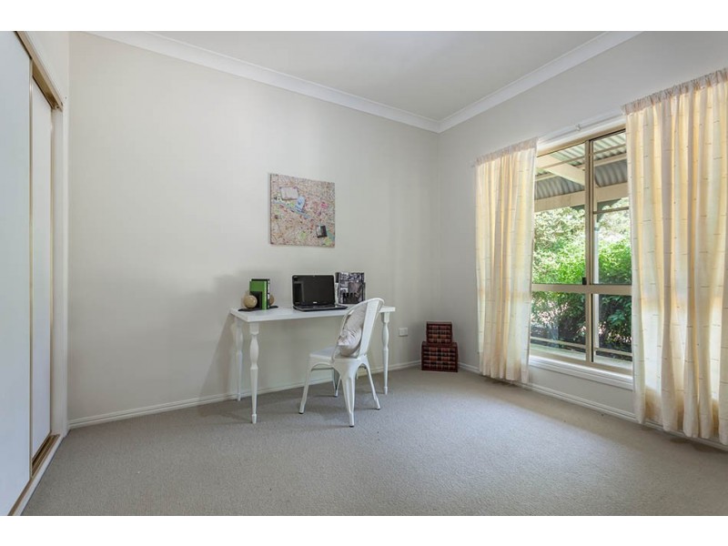 18 Michele Avenue, Highfields QLD 4352