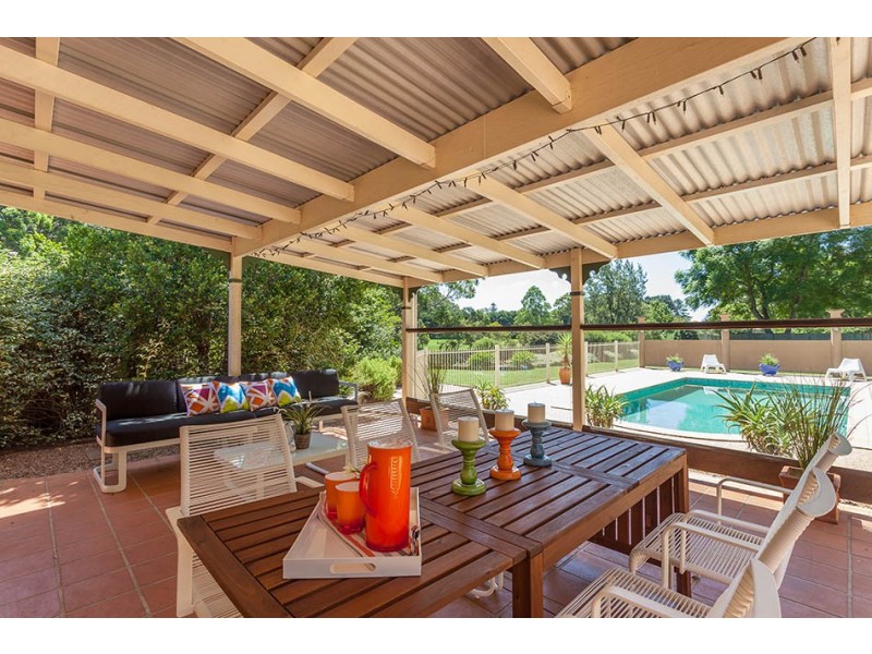 18 Michele Avenue, Highfields QLD 4352