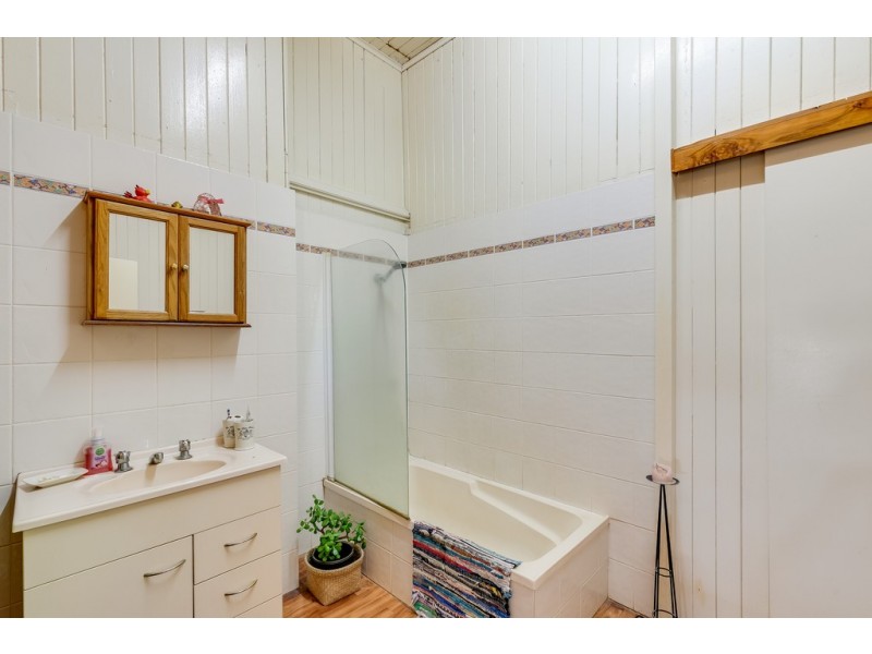 25 Haig Street, South Toowoomba QLD 4350