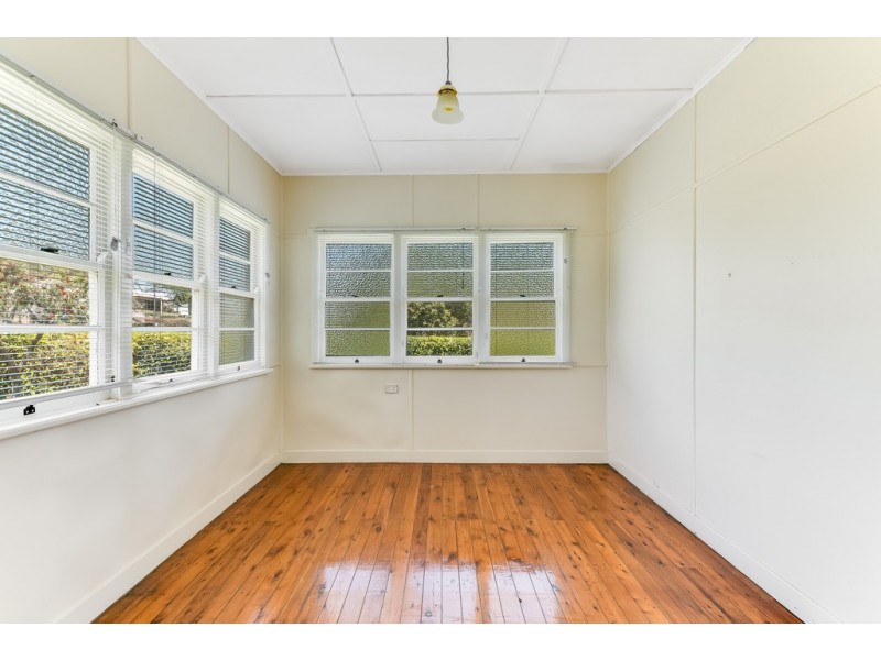 25 Haig Street, South Toowoomba QLD 4350