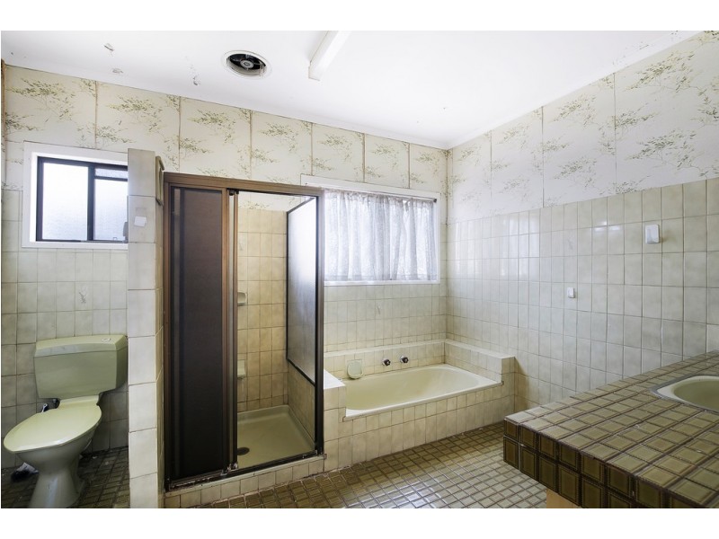 272 Alderley Street, Centenary Heights QLD 4350