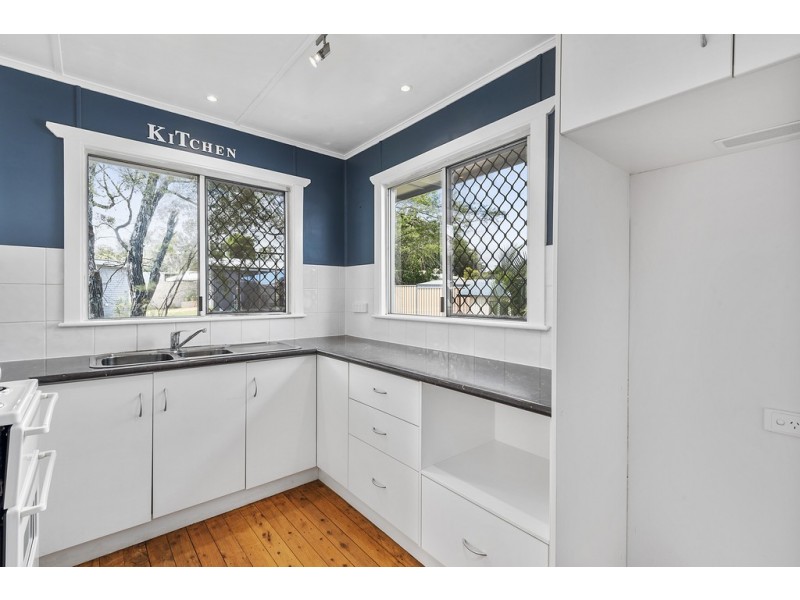 68 Buckland Street, Harristown QLD 4350