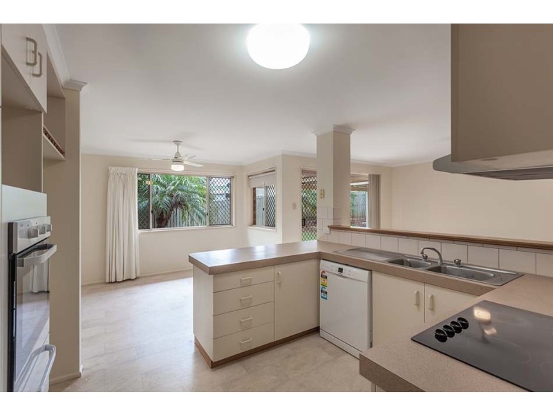 3 Stoneyhurst Court, Glenvale QLD 4350