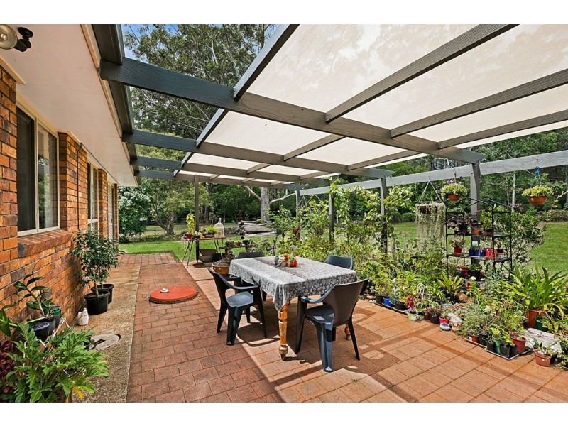 15 Michele Avenue, Highfields QLD 4352