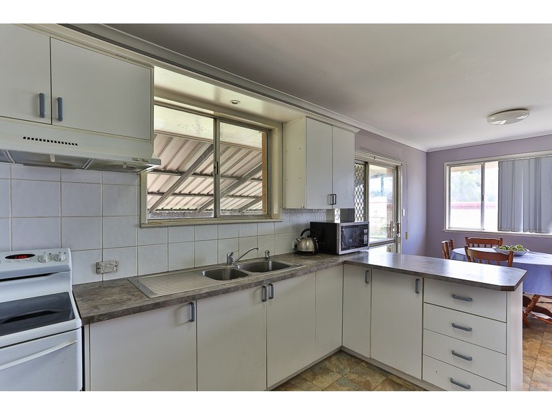 65 Noll Street, Kearneys Spring QLD 4350