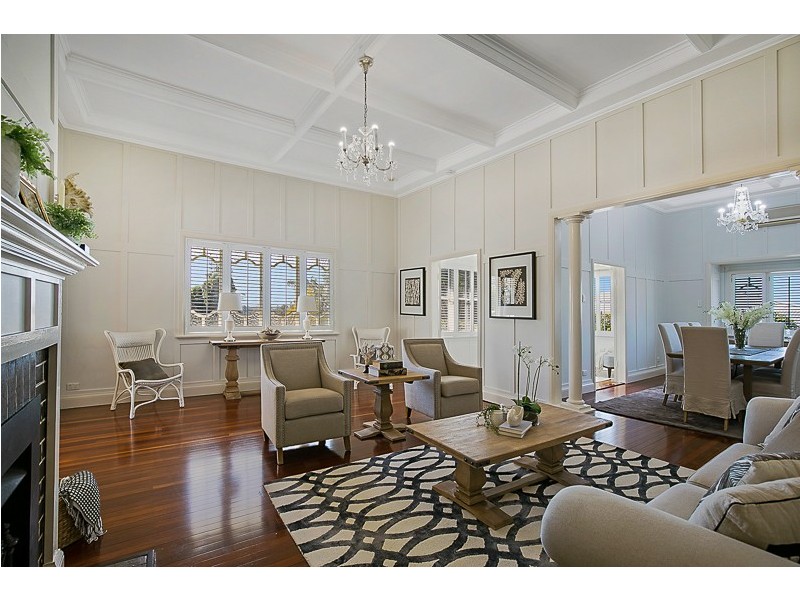 10 Crown Street, Rangeville QLD 4350