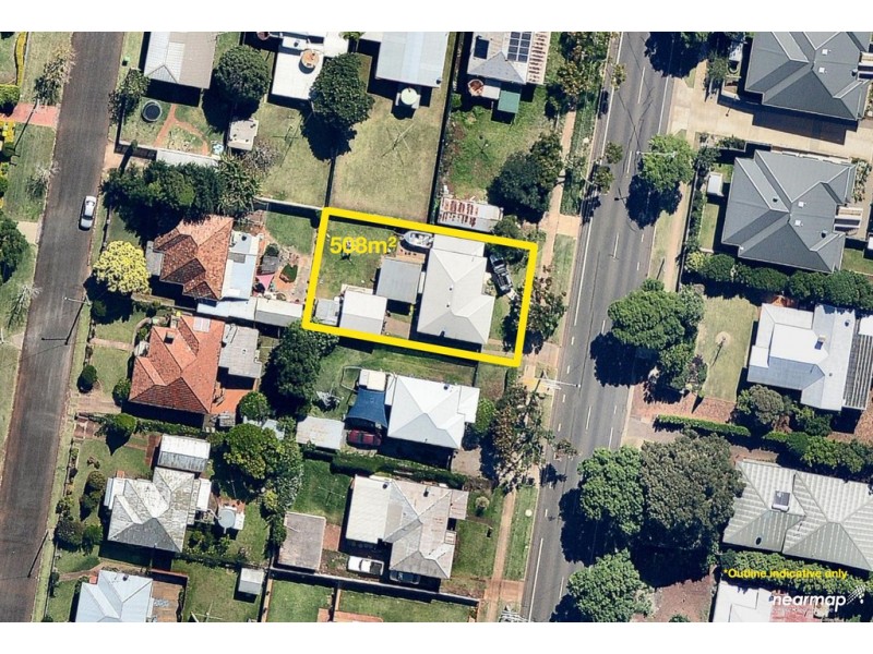 249 West Street, Harristown QLD 4350