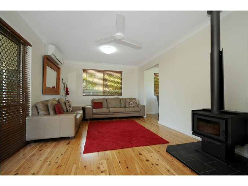 8 Marcia Street, Rangeville QLD 4350