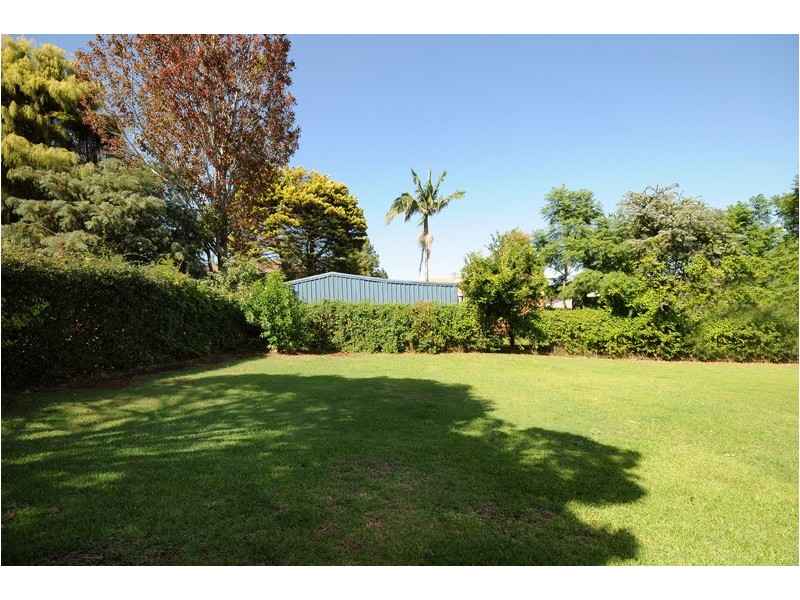 8 Marcia Street, Rangeville QLD 4350