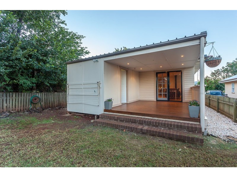 210A Campbell Street, Newtown QLD 4350