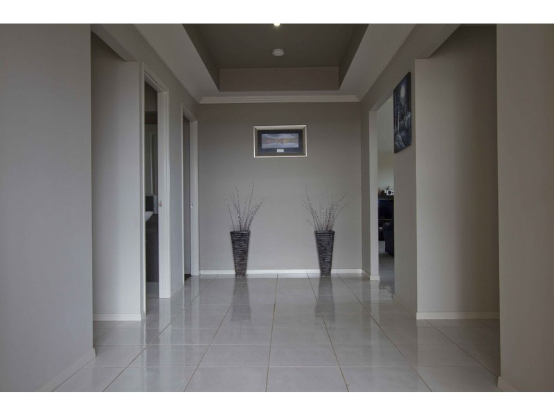 39 Whittman Drive, Westbrook QLD 4350