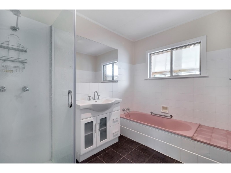 33 Maker Street, Rangeville QLD 4350