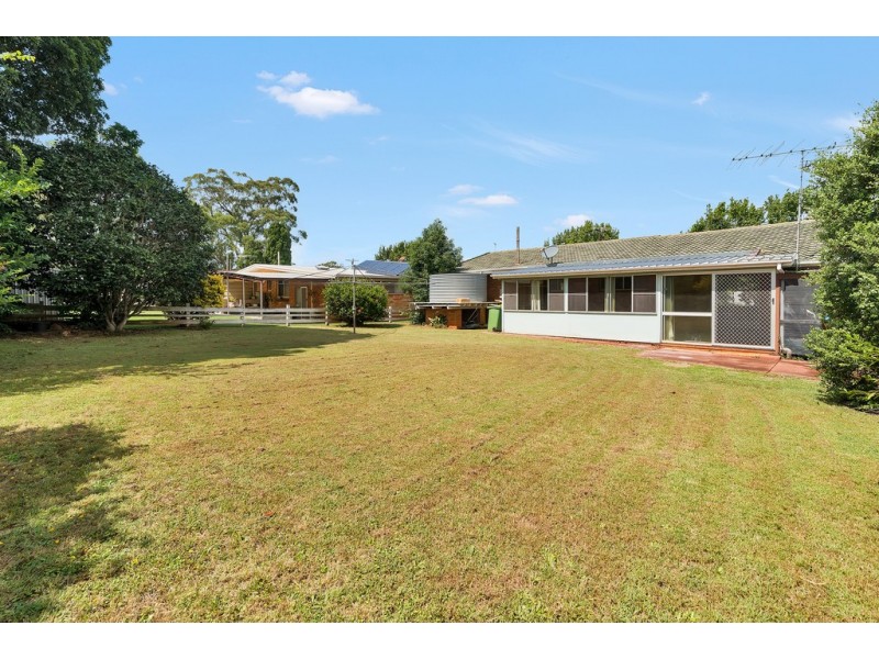 33 Maker Street, Rangeville QLD 4350