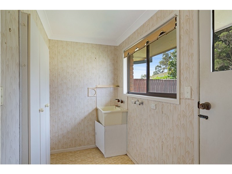 8 Ansett Court, Wilsonton QLD 4350