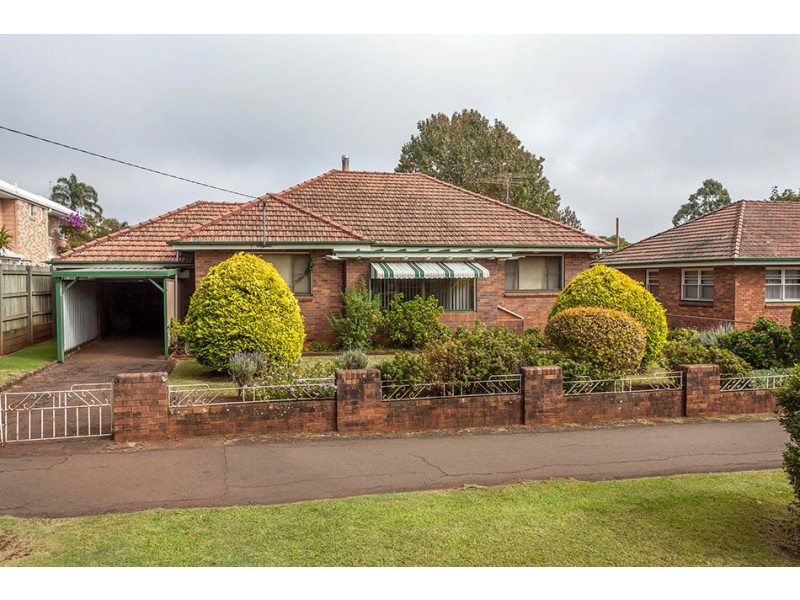 177 Geddes Street, South Toowoomba QLD 4350