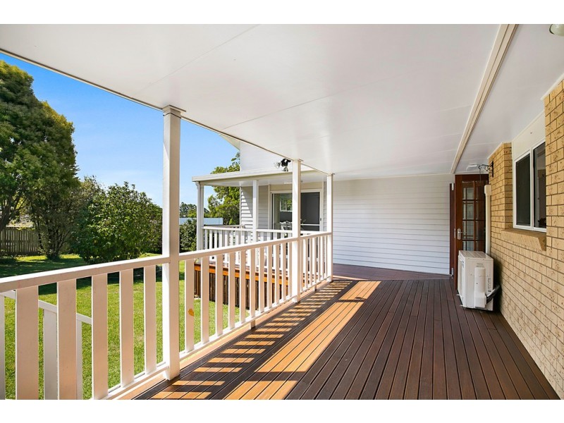 7 Reginald Street, Mount Lofty QLD 4350