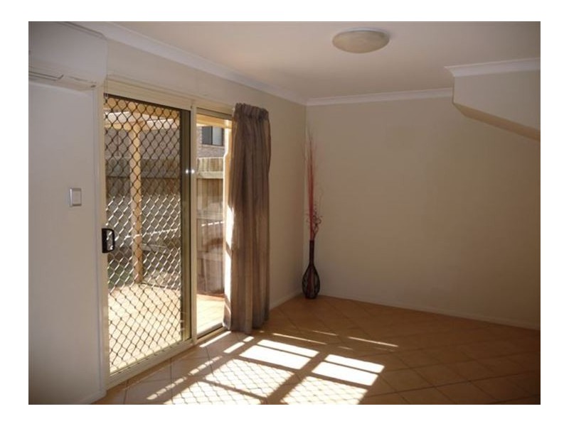 5/27 Gladstone Street, Newtown QLD 4350