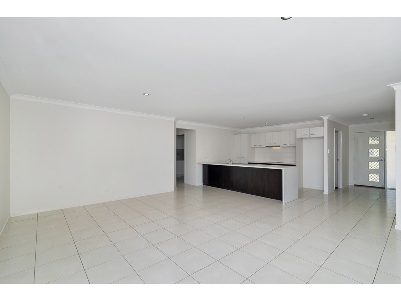 758 Boundary Street, Glenvale QLD 4350