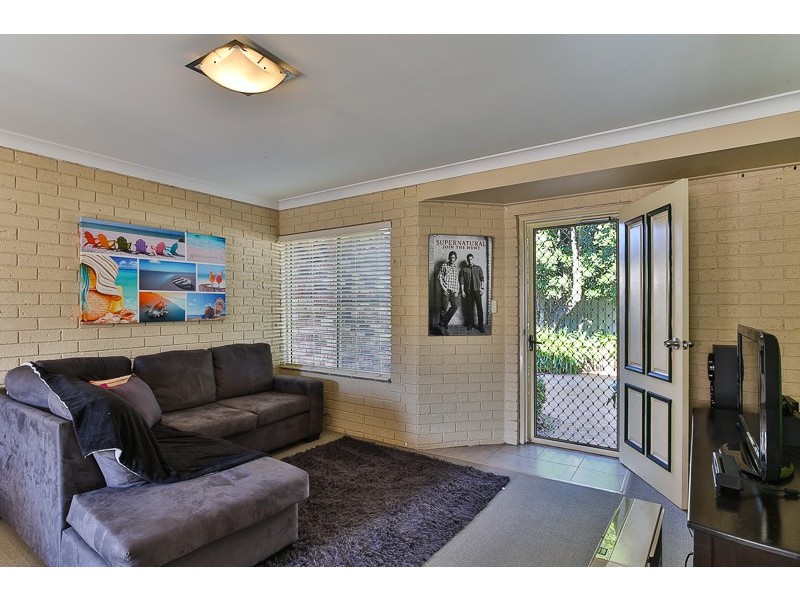 Unit 3, 240 Spring Street, Kearneys Spring QLD 4350