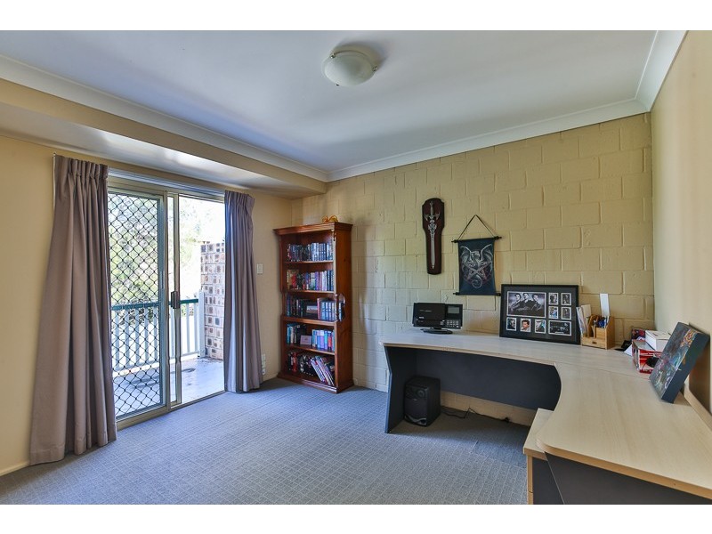 Unit 3, 240 Spring Street, Kearneys Spring QLD 4350