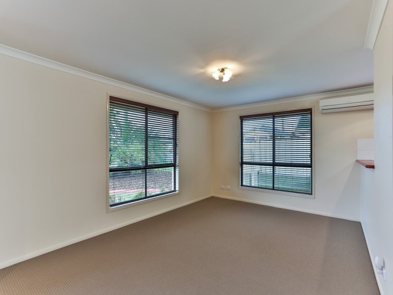 34 Fay Court, Kearneys Spring QLD 4350