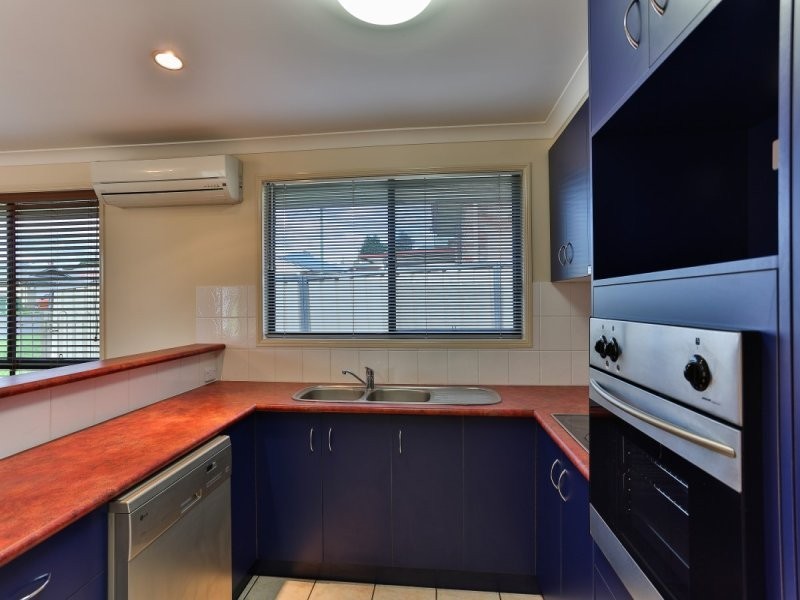 34 Fay Court, Kearneys Spring QLD 4350