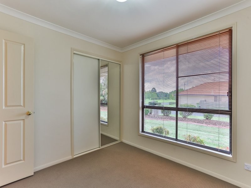 34 Fay Court, Kearneys Spring QLD 4350
