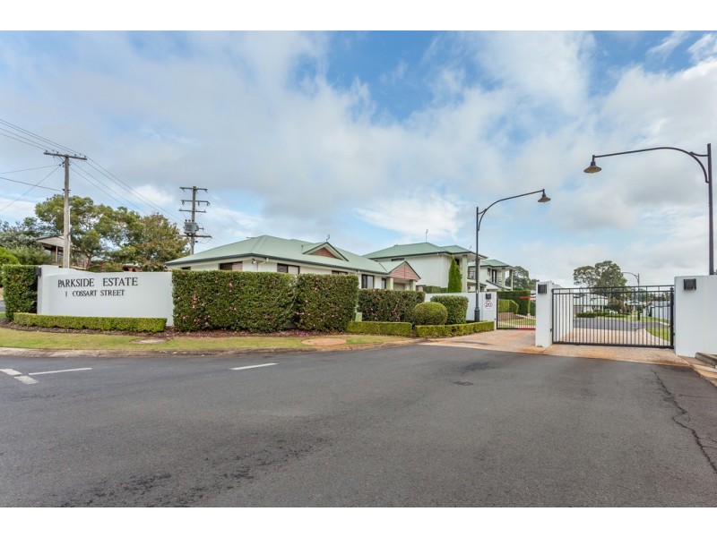 Unit 13/1 Cossart Street, Centenary Heights QLD 4350