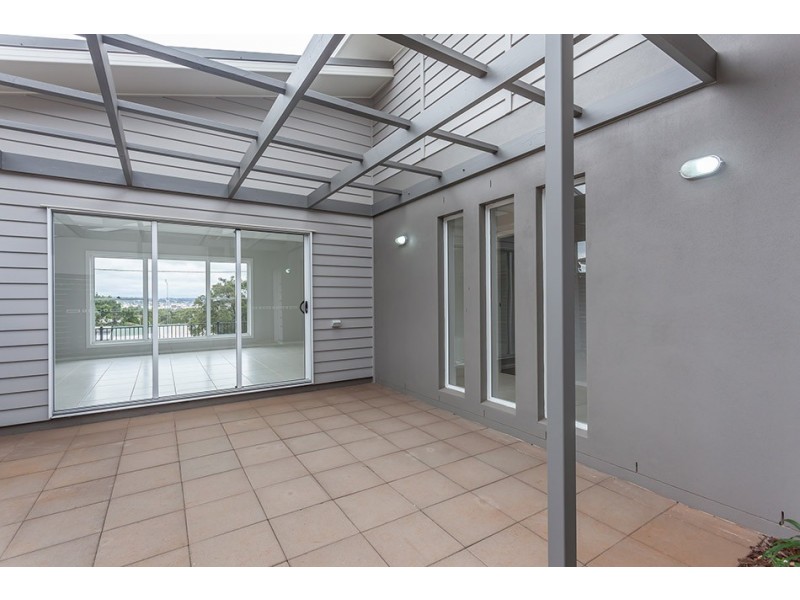 Unit 3, 5 Messines Street, Harlaxton QLD 4350