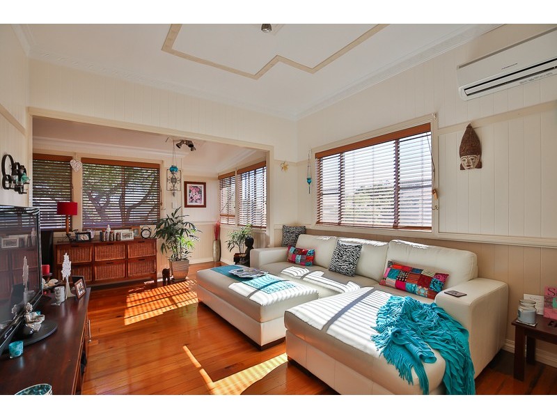 12 Parkinson Street, South Toowoomba QLD 4350